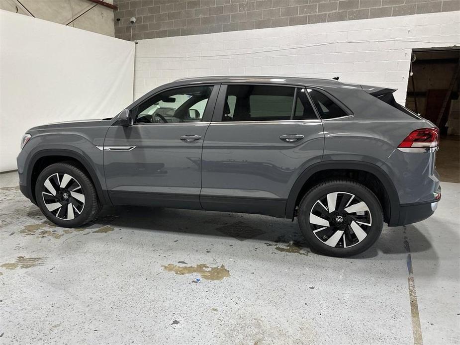 new 2024 Volkswagen Atlas Cross Sport car, priced at $44,025