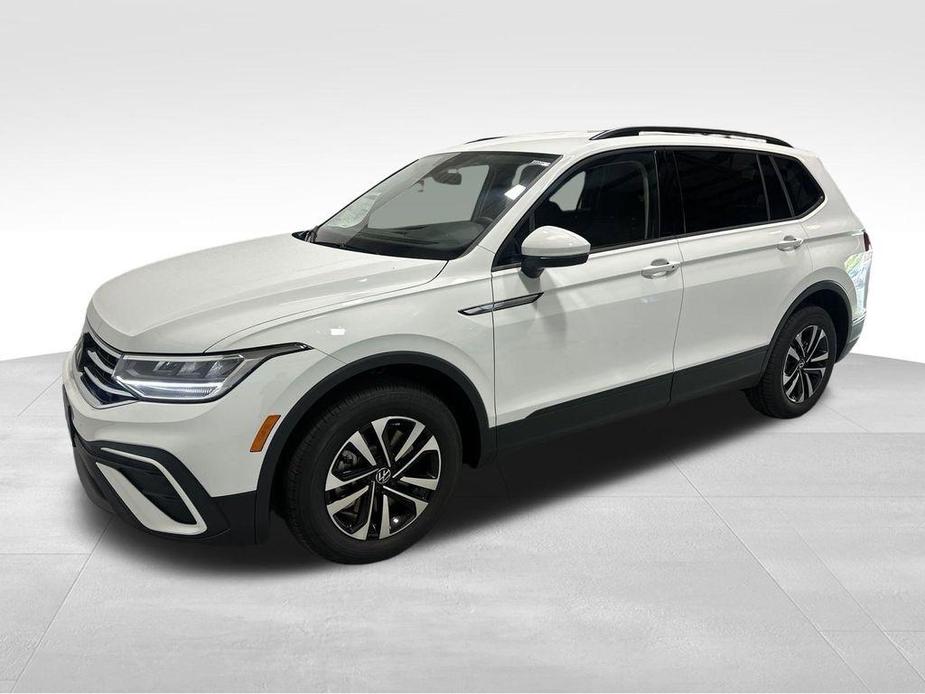 new 2024 Volkswagen Tiguan car, priced at $28,174