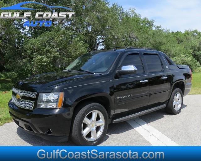 used 2013 Chevrolet Avalanche car, priced at $17,888