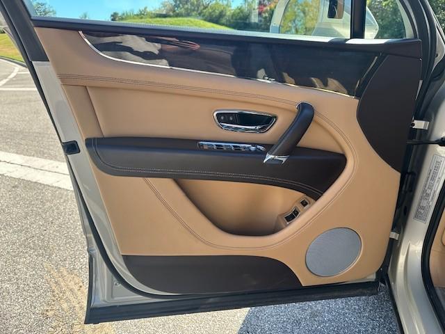 used 2019 Bentley Bentayga car, priced at $68,995