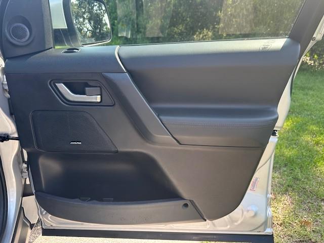 used 2011 Land Rover LR2 car, priced at $4,995