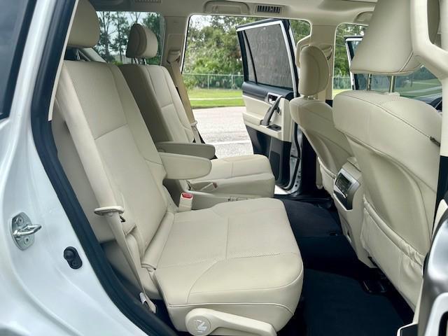 used 2023 Lexus GX 460 car, priced at $51,995