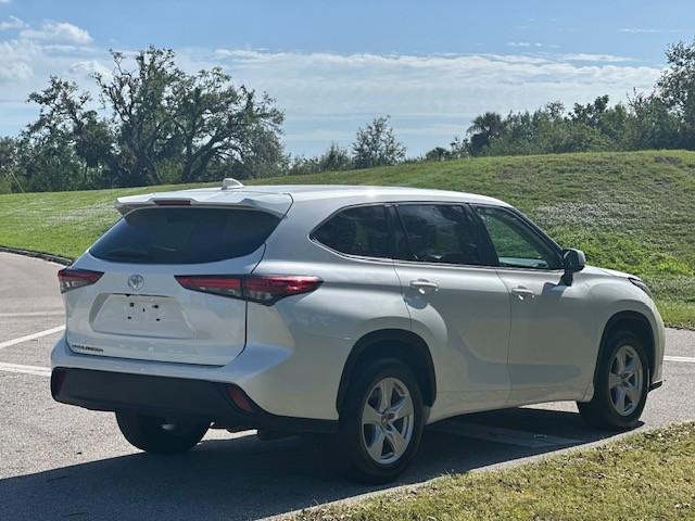 used 2021 Toyota Highlander car, priced at $27,777