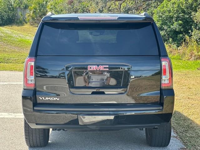 used 2019 GMC Yukon car, priced at $27,777