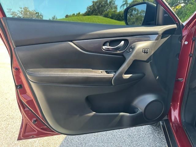used 2019 Nissan Rogue car, priced at $14,588