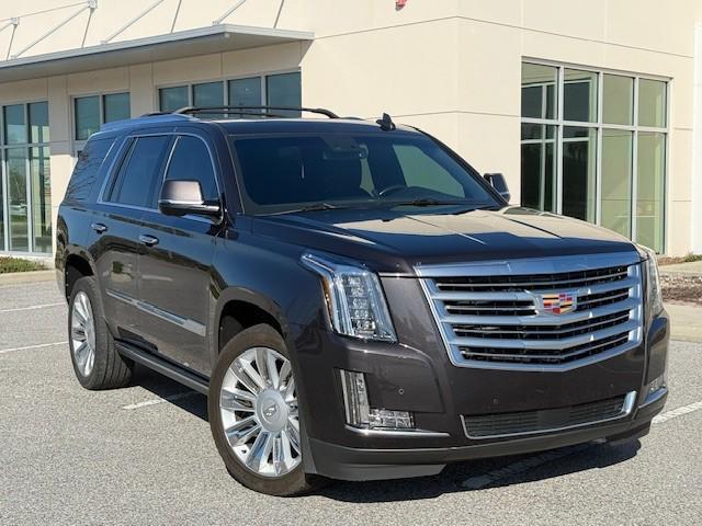 used 2016 Cadillac Escalade car, priced at $24,995