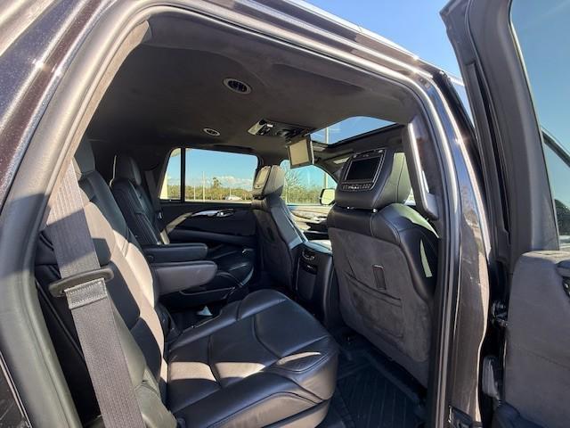 used 2016 Cadillac Escalade car, priced at $24,995