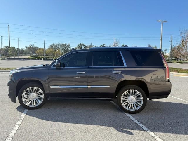 used 2016 Cadillac Escalade car, priced at $24,995