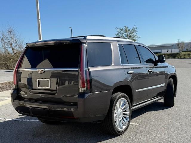 used 2016 Cadillac Escalade car, priced at $24,995