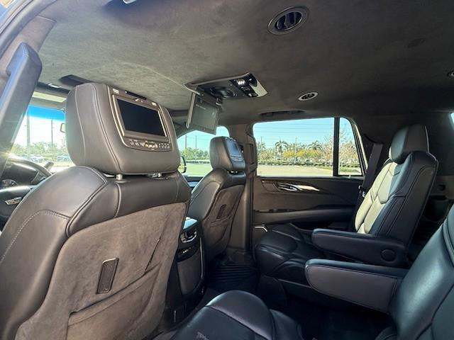 used 2016 Cadillac Escalade car, priced at $24,995