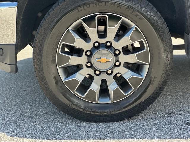 used 2022 Chevrolet Silverado 2500 car, priced at $42,555