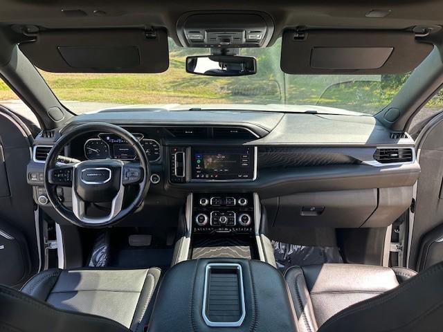 used 2021 GMC Yukon XL car, priced at $49,995