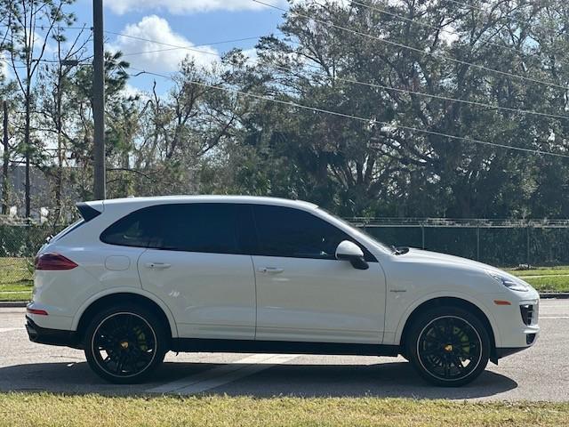 used 2017 Porsche Cayenne E-Hybrid car, priced at $27,588