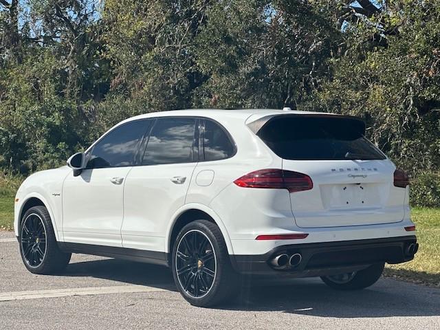 used 2017 Porsche Cayenne E-Hybrid car, priced at $27,588