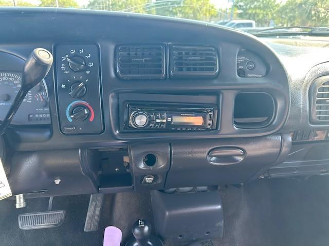 used 2001 Dodge Ram 2500 car, priced at $14,888