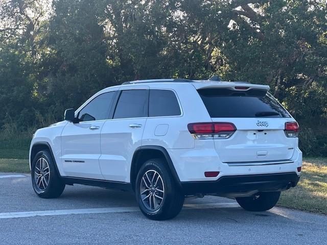 used 2021 Jeep Grand Cherokee car, priced at $25,995