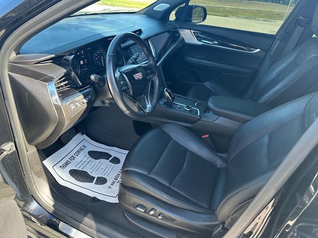 used 2021 Cadillac XT6 car, priced at $31,111