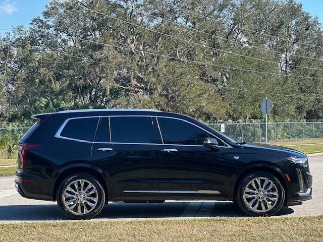 used 2021 Cadillac XT6 car, priced at $31,111