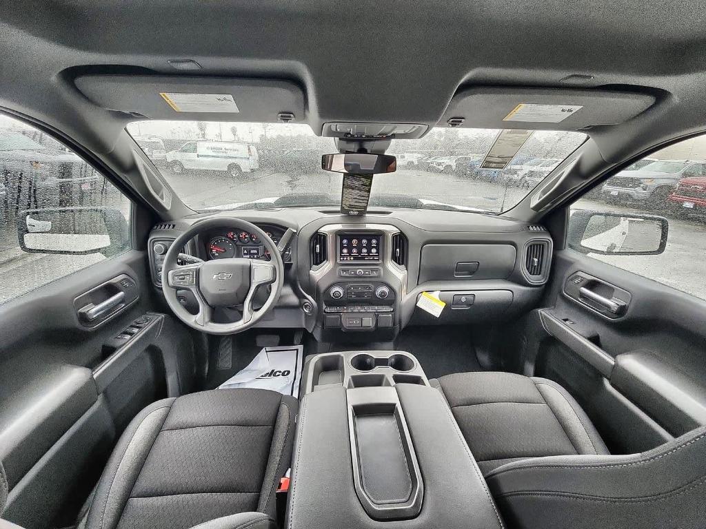new 2025 Chevrolet Silverado 1500 car, priced at $46,122