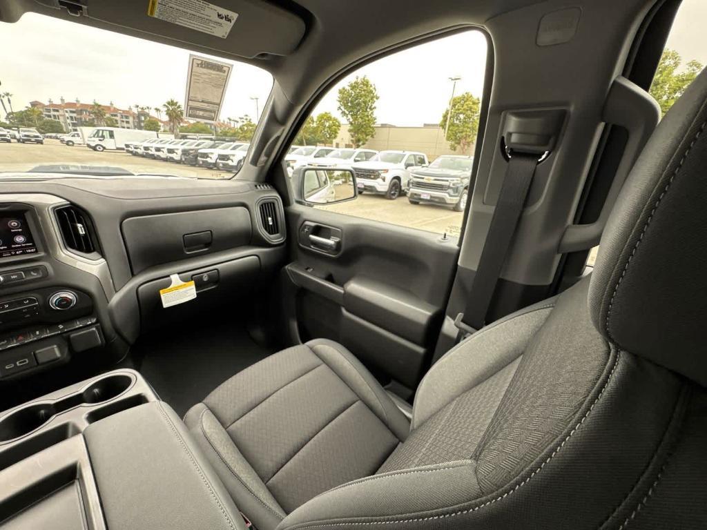 new 2025 Chevrolet Silverado 1500 car, priced at $50,123
