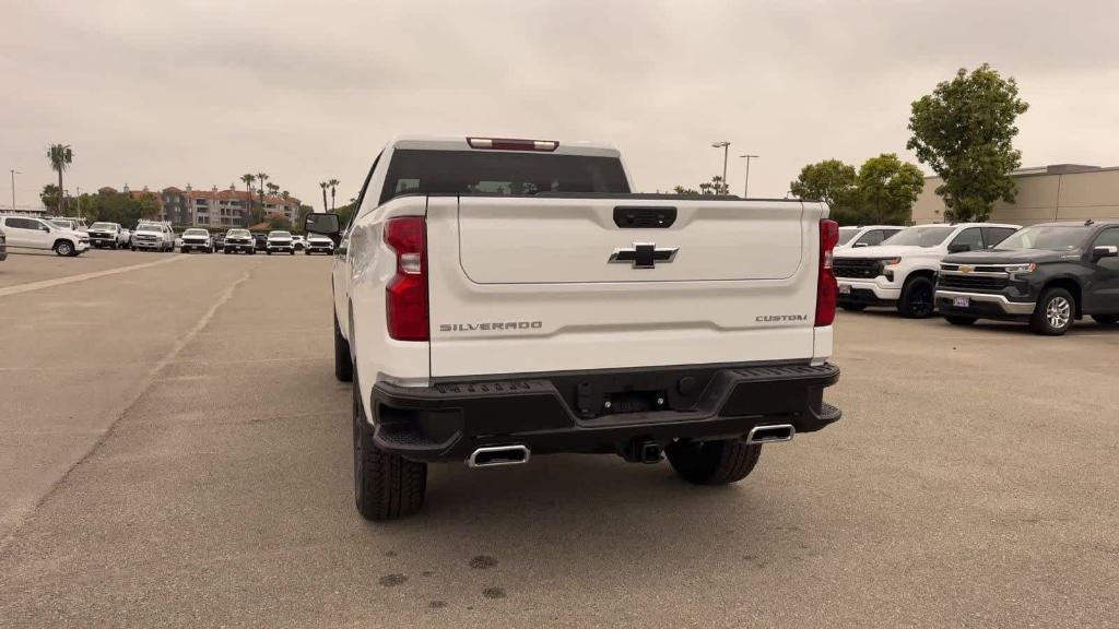 new 2025 Chevrolet Silverado 1500 car, priced at $50,123