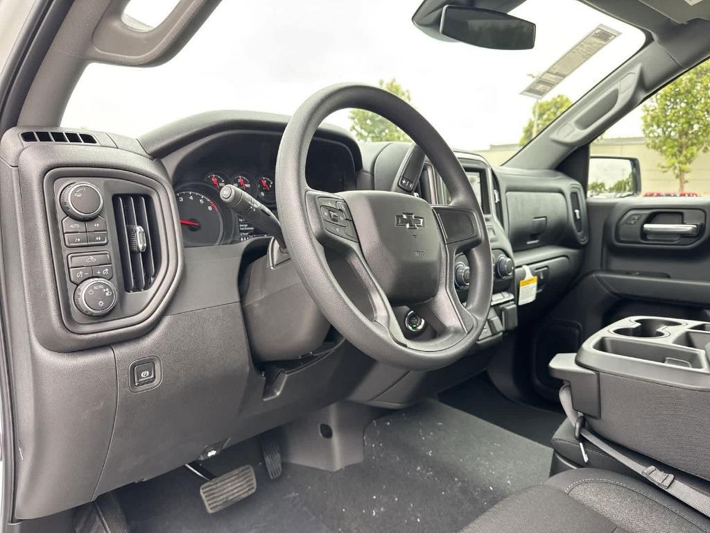 new 2025 Chevrolet Silverado 1500 car, priced at $50,123