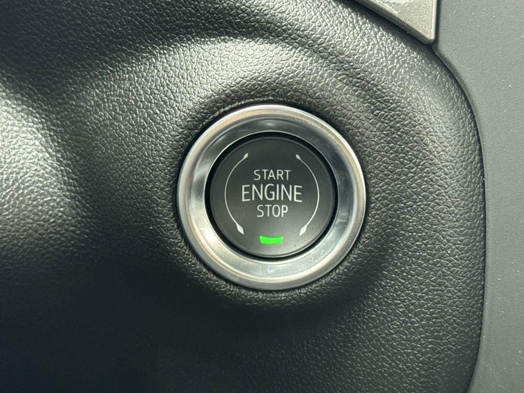 new 2025 Chevrolet Silverado 1500 car, priced at $38,648