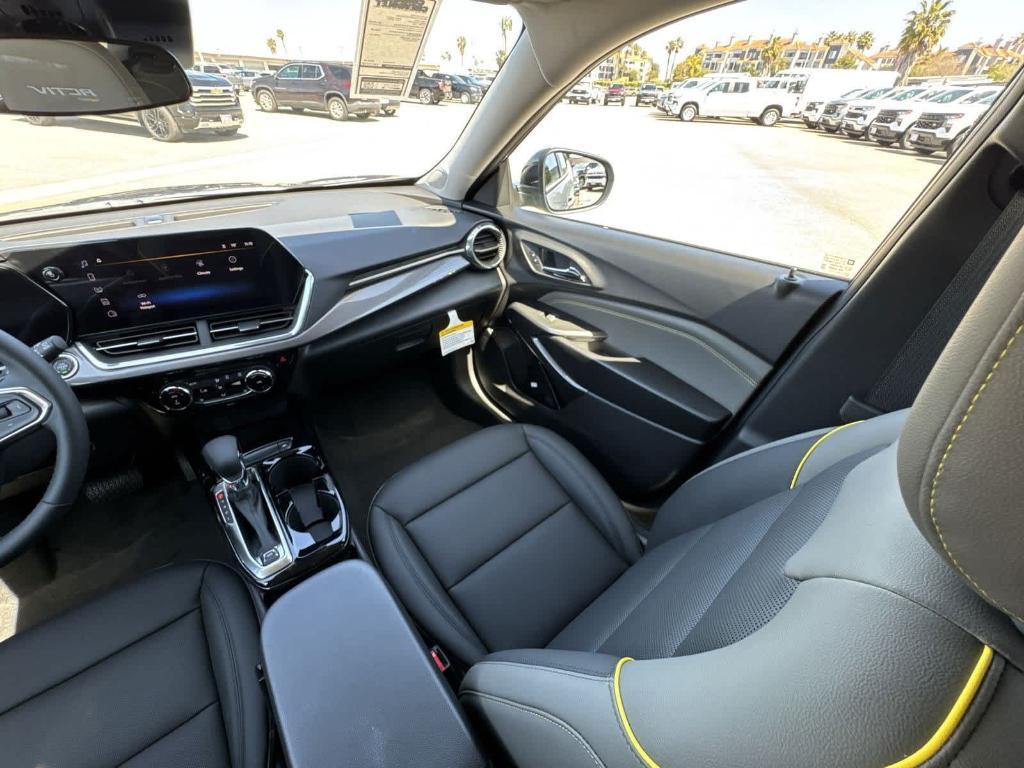 new 2025 Chevrolet Trax car, priced at $28,137