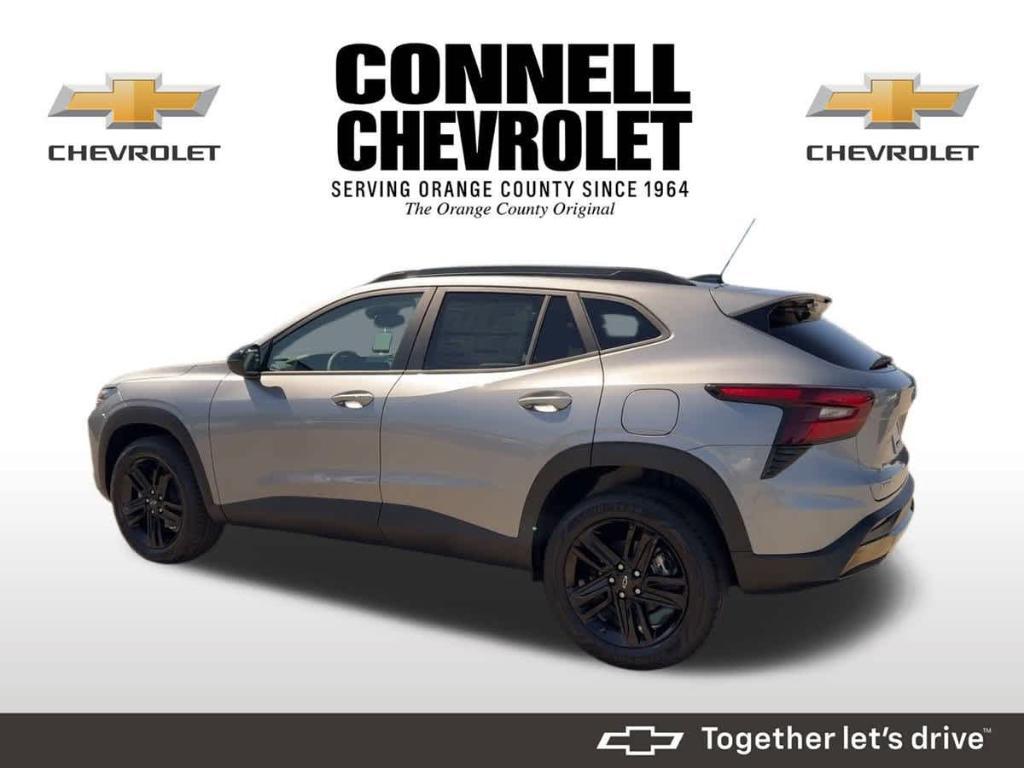 new 2025 Chevrolet Trax car, priced at $28,137