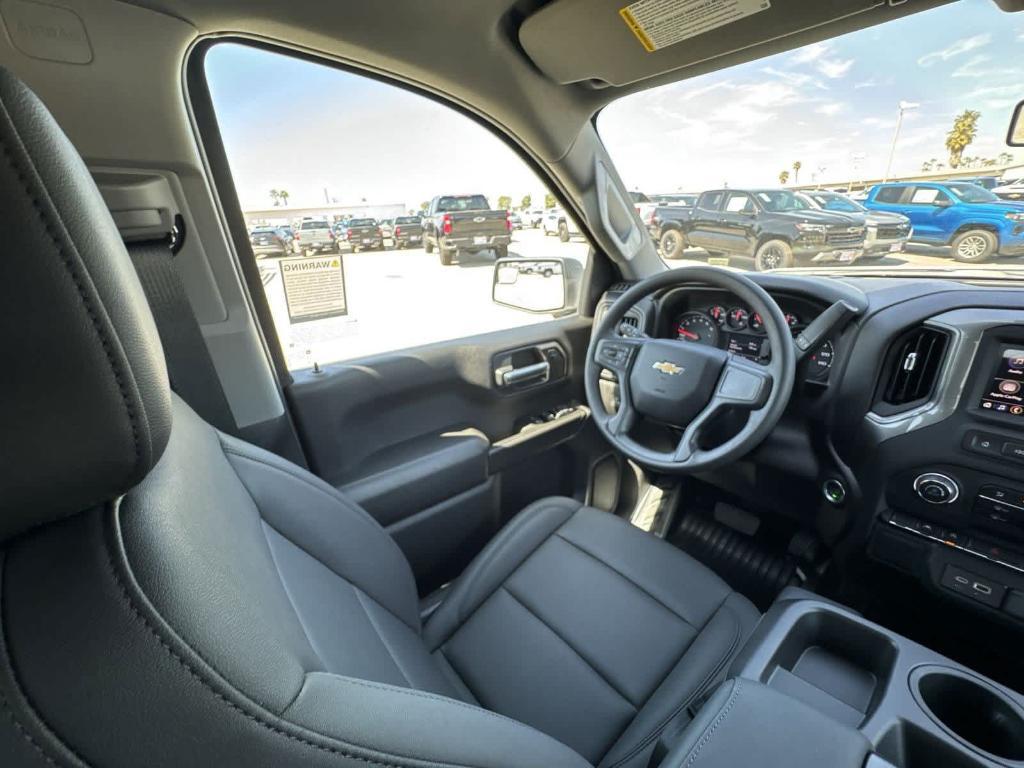 new 2025 Chevrolet Silverado 1500 car, priced at $38,648