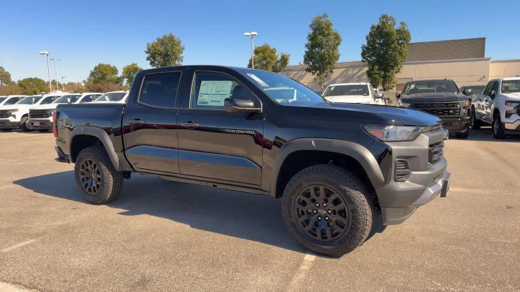 new 2024 Chevrolet Colorado car, priced at $40,123