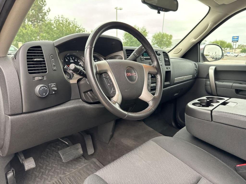 used 2013 GMC Sierra 1500 car, priced at $21,999