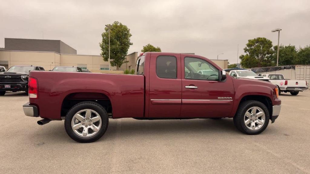 used 2013 GMC Sierra 1500 car, priced at $21,999