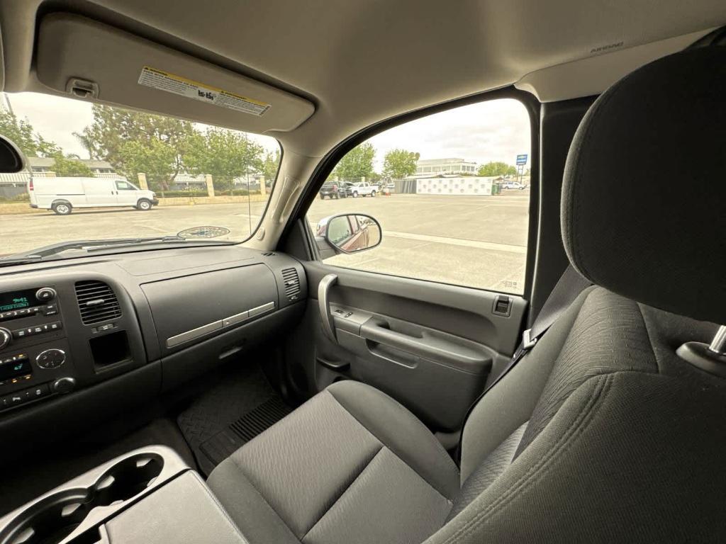 used 2013 GMC Sierra 1500 car, priced at $21,999