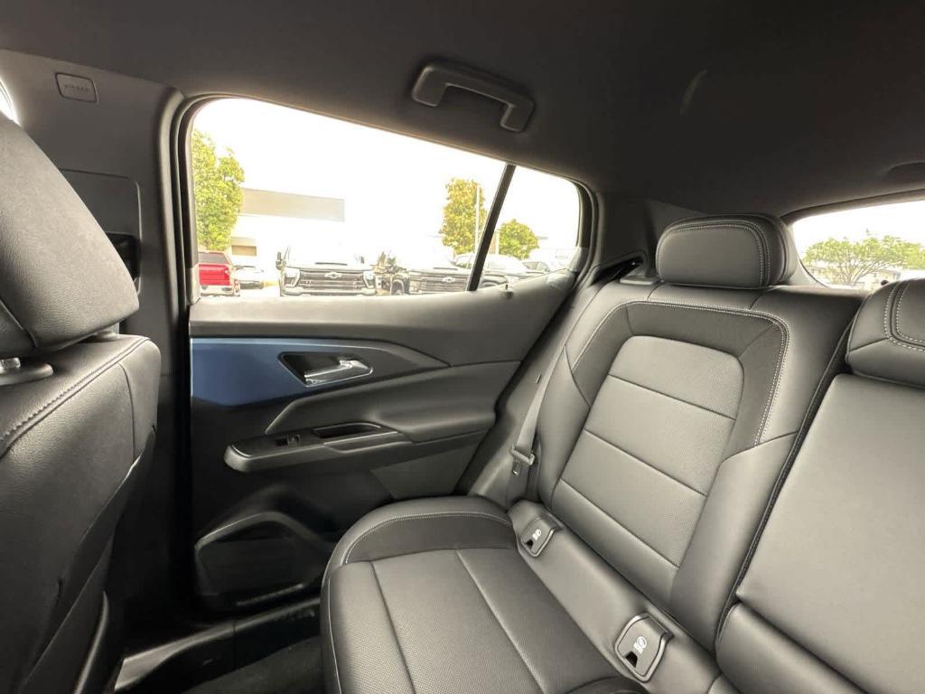 new 2025 Chevrolet Equinox EV car, priced at $31,038