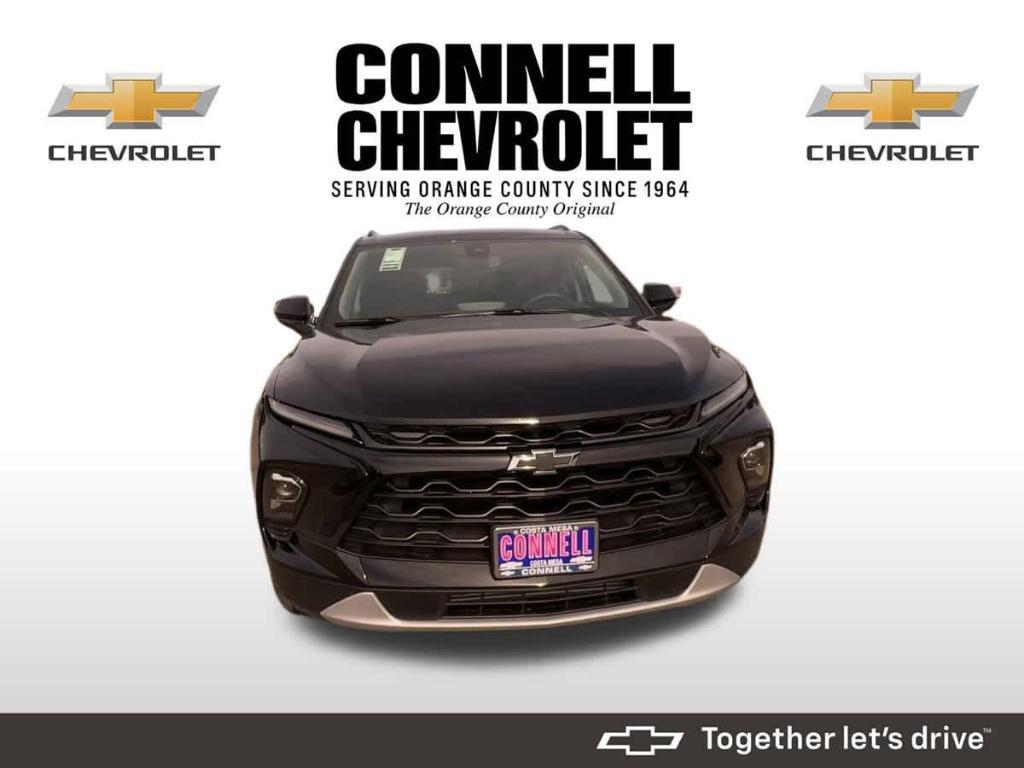 new 2025 Chevrolet Blazer car, priced at $38,652