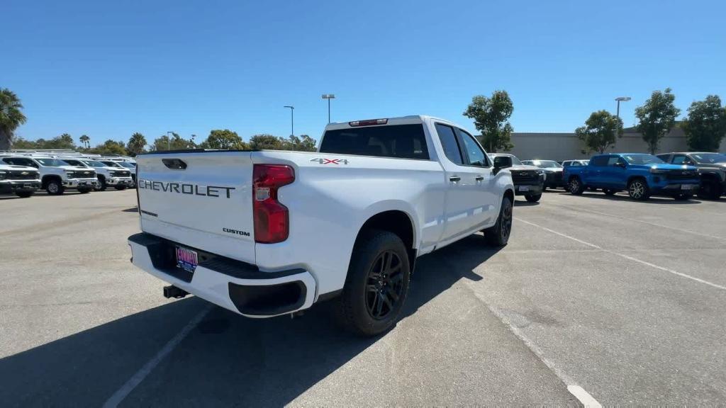 new 2024 Chevrolet Silverado 1500 car, priced at $38,629