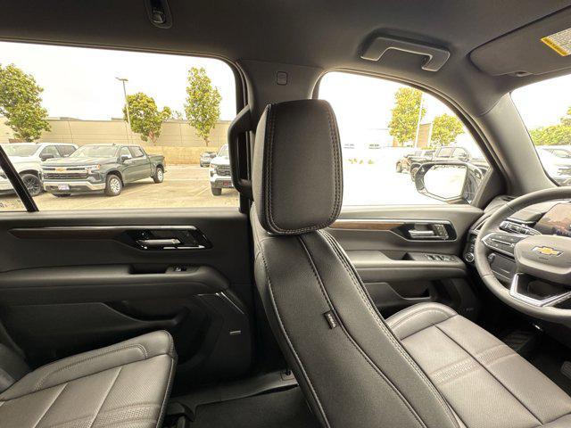 new 2025 Chevrolet Suburban car, priced at $82,593