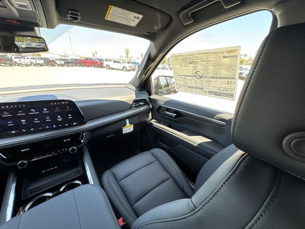 new 2025 Chevrolet Suburban car, priced at $72,978