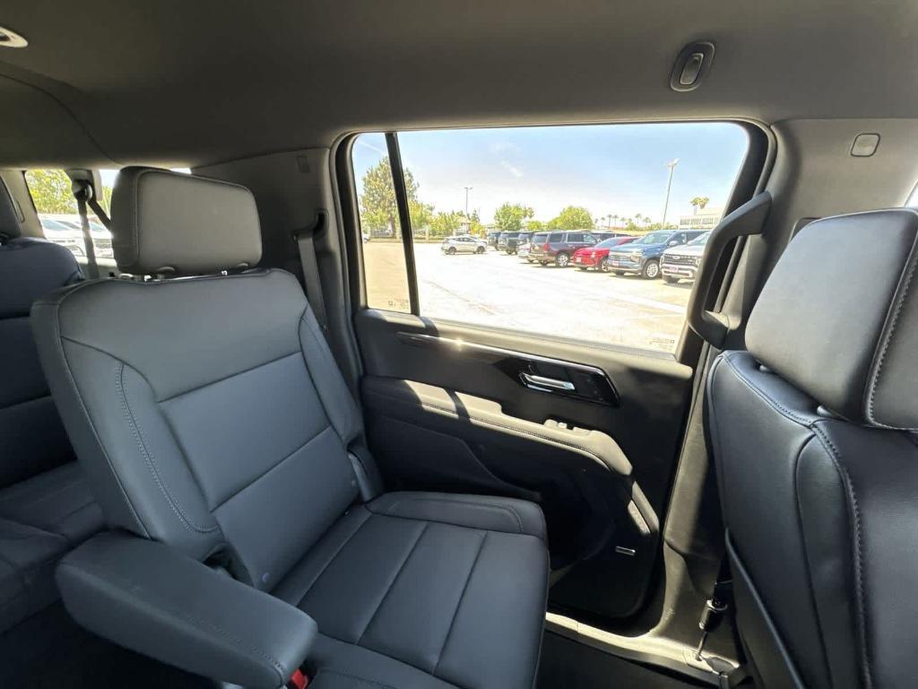 new 2025 Chevrolet Suburban car, priced at $72,978