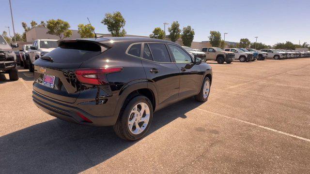 new 2025 Chevrolet Trax car, priced at $21,283