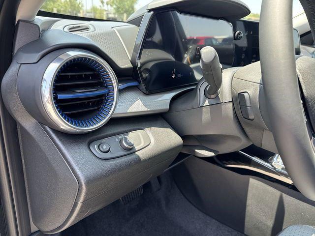 new 2025 Chevrolet Trax car, priced at $24,690