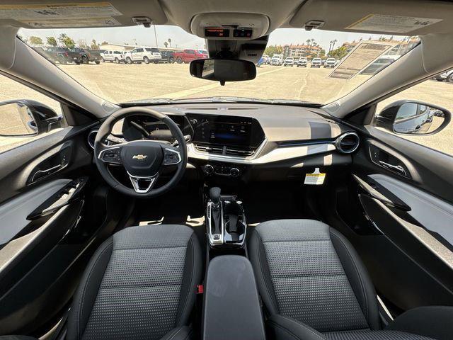 new 2025 Chevrolet Trax car, priced at $24,690