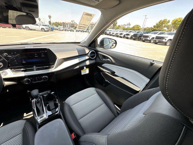 new 2025 Chevrolet Trax car, priced at $24,888