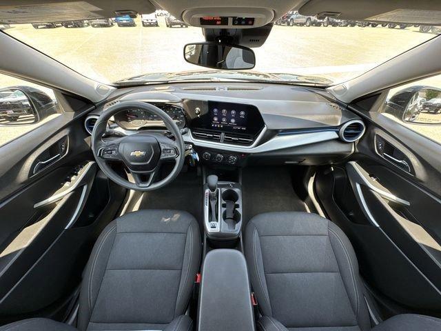 used 2025 Chevrolet Trax car, priced at $23,484