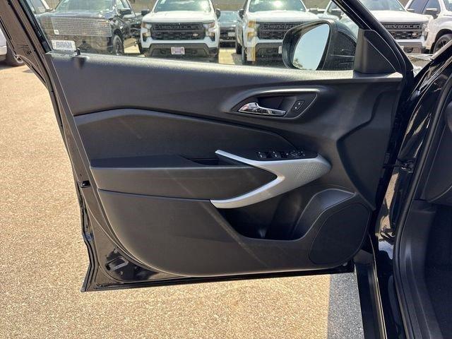 used 2025 Chevrolet Trax car, priced at $23,484