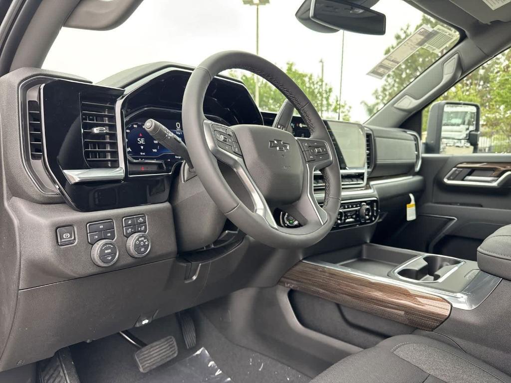 new 2025 Chevrolet Silverado 2500 car, priced at $66,628