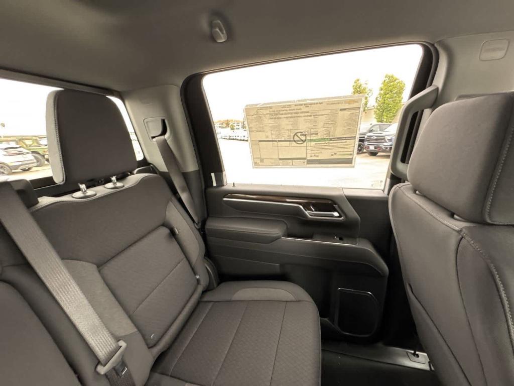new 2025 Chevrolet Silverado 2500 car, priced at $66,628
