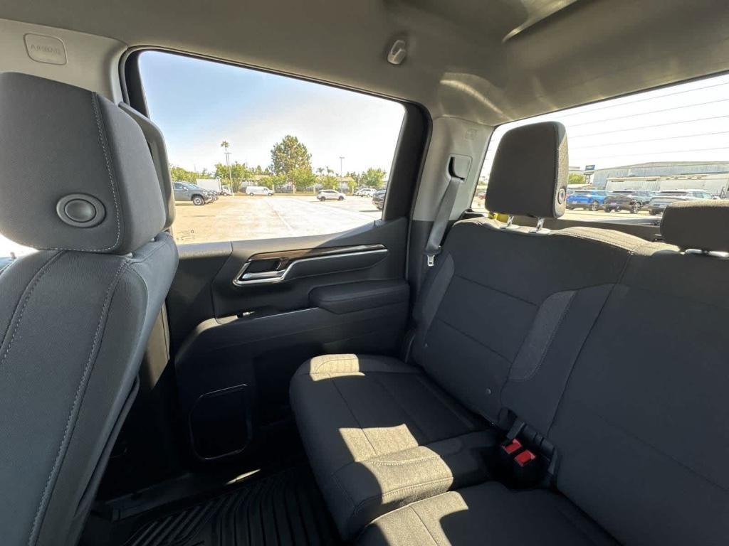new 2025 Chevrolet Silverado 1500 car, priced at $51,272