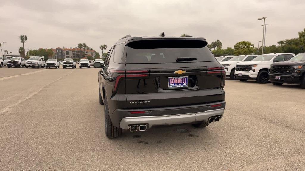 new 2025 Chevrolet Traverse car, priced at $42,393